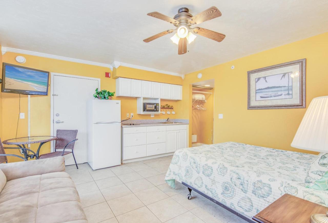 Casa Playa Condosフォートマイヤーズビーチ エクステリア 写真