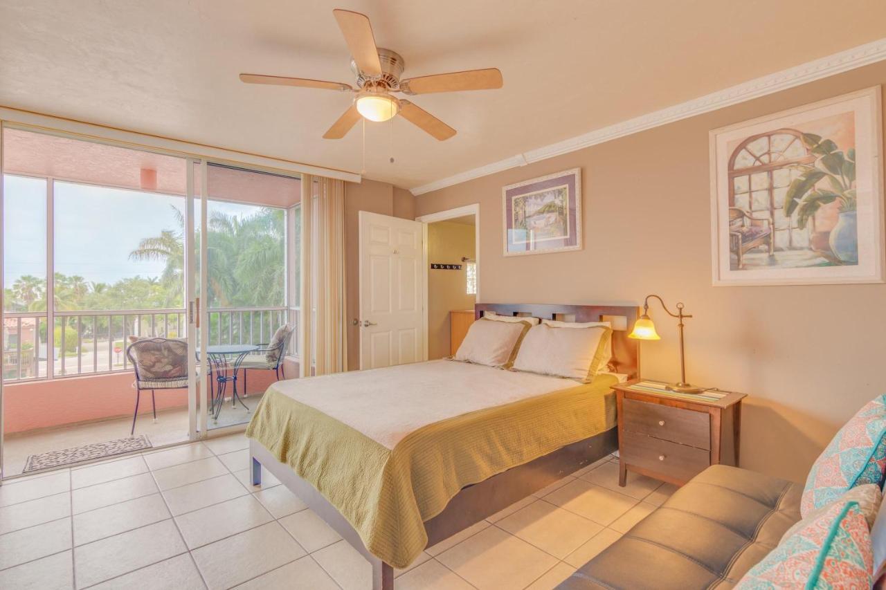 Casa Playa Condosフォートマイヤーズビーチ エクステリア 写真